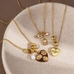 Bloom Heart Necklace - Image 2